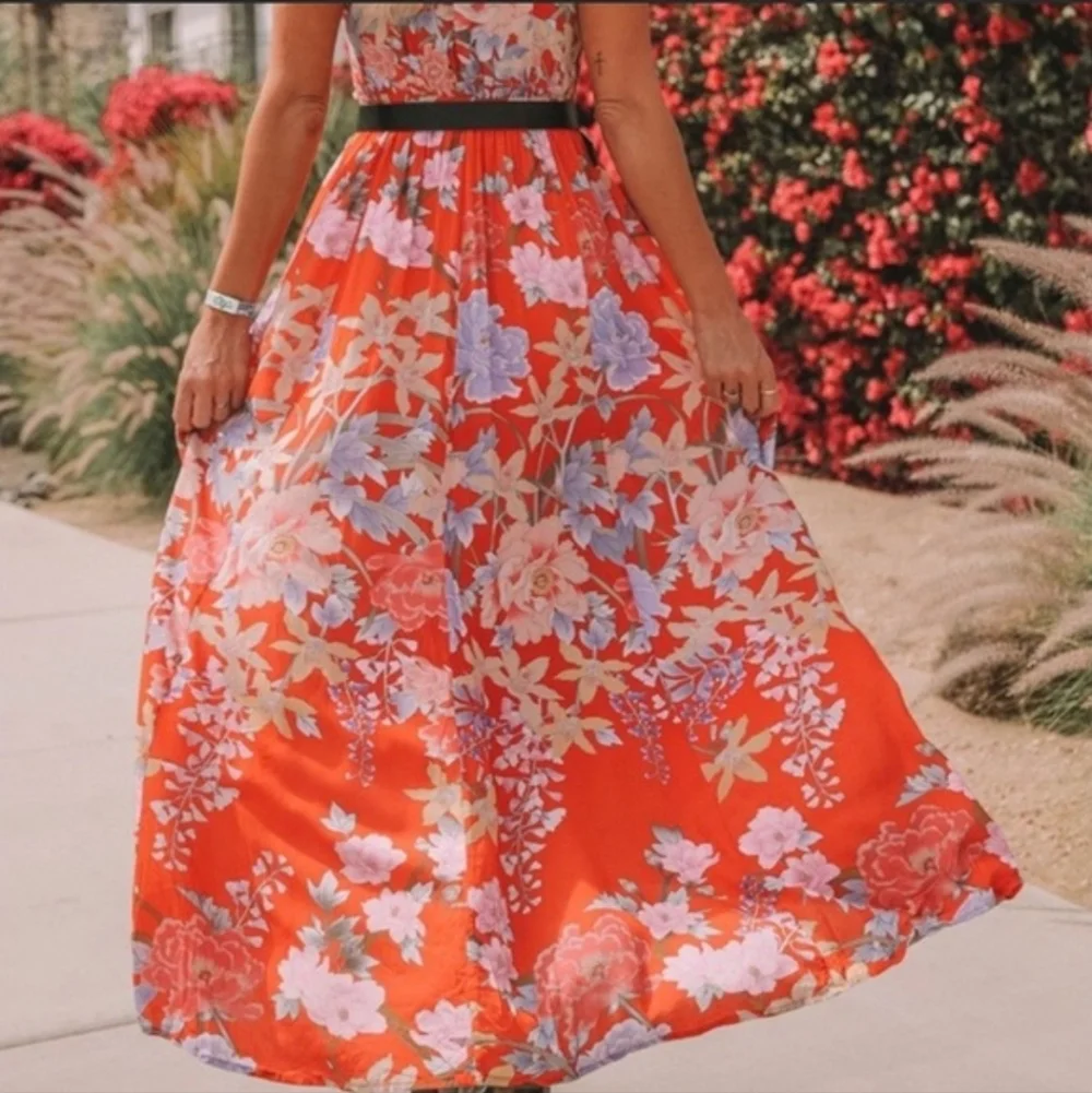New Spell x Revolve Lily Gown Red Floral M Maxi Dress Ruched Designs Exclusive